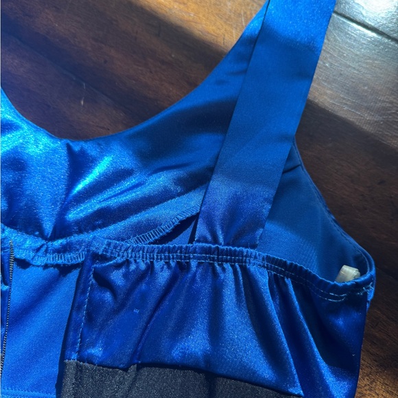 Holiday Trixxi Elegant Blue and Black Beaded Dress- Size 3 (Juniors) - Picture 9 of 12